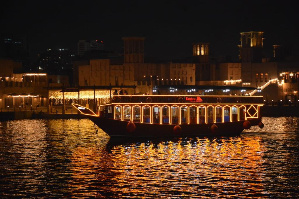 dhow cruise canal gallery
