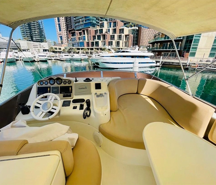yachts for rent in dubai | azimut 50ft yacht