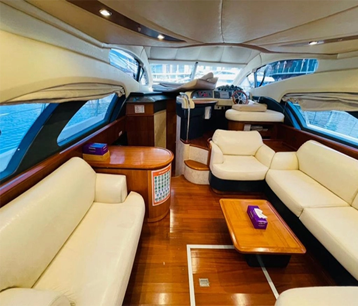 dubai yachts for rent | azimut 50ft
