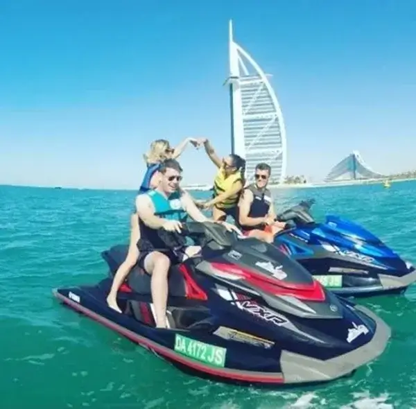 group of jet ski Dubai Ride