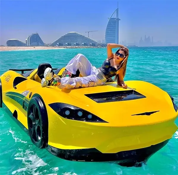Dubai adventurous ride on the water